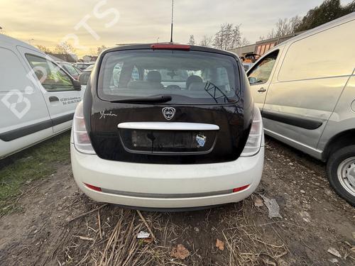 Right front window motor LANCIA YPSILON (843_) 1.2 (843.AXA1A) | BP24584510E20 