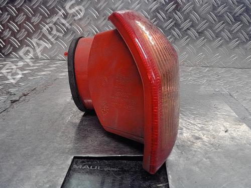 Right taillight ALFA ROMEO 147 (937_) 1.9 JTD 16V (937.AXM1B, 937.AXS1B) | BP21310823C35 