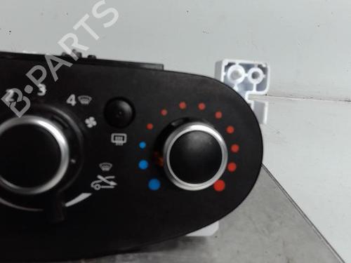 Used Climate control DACIA SANDERO II 1.5 Blue dCi 95 (B8JL) (95 hp) 21312414