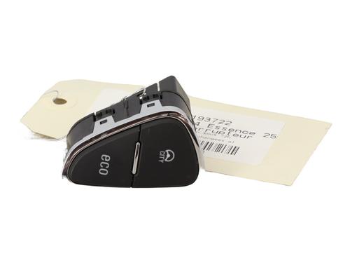 switch-opel-corsa-e-x15-14-turbo-08-68-2014-21866998 main image