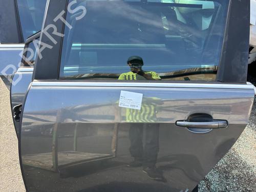 Used Left rear door PEUGEOT 5008 (0U_, 0E_) 2.0 HDi 150 / BlueHDi 150 (150 hp) 21298196