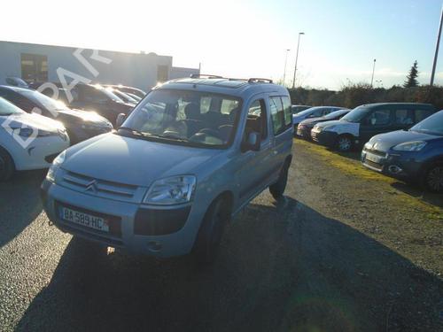 Front bumper reinforcement CITROËN BERLINGO / BERLINGO FIRST MPV (MF_, GJK_, GFK_) 1.6 HDI 90 (MF9HX) | BP21297205C109 