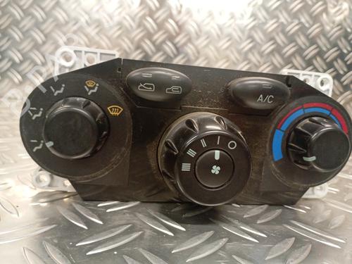Climate control HYUNDAI SANTA FÉ I (SM) 2.0 CRDi 4x4 | BP22624879I5 