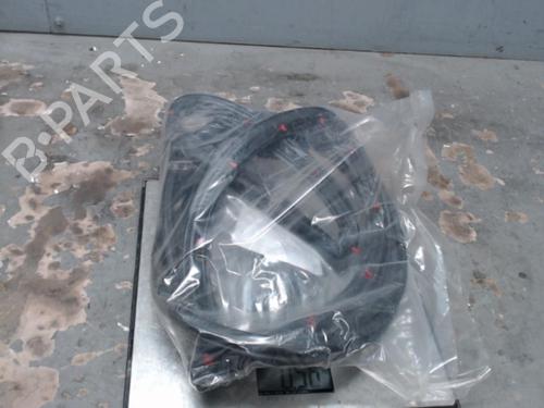 Used Rubber door seal OPEL MOKKA / MOKKA X (J13) 1.4 (_76) (140 hp) 21367602