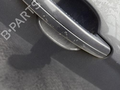 right-front-door-ford-focus-iii-2010-2011-2012-2013-2014-2015-2016-2017-2018-2019-2020-31051785 main image