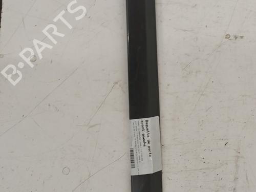 Dørliste PEUGEOT 308 I (4A_, 4C_) 1.6 16V (140 hp) 32017071