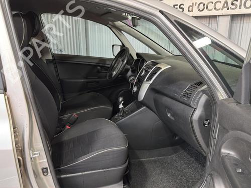 Front right seatbelt KIA VENGA (YN) 1.4 CRDi 90 | BP33452018I25 - Image 23
