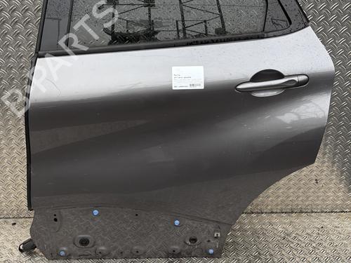 Dør venstre bagtil RENAULT CAPTUR I (J5_, H5_) 1.5 dCi 90 (J5N4, J5M5, J5MW, J5M6, J5AL, J5AJ) (90 hp) 31951646