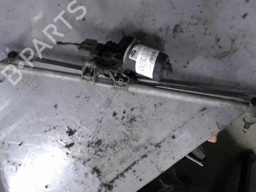 Used Front wiper motor LAND ROVER DISCOVERY III (L319) 2.7 TD 4x4 (190 hp) 25260877