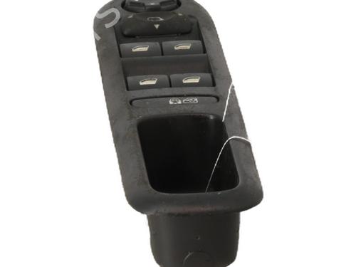 Left front window switch PEUGEOT 3008 I MPV (0U_) 2.0 HDi Hybrid4 | BP32440119I27