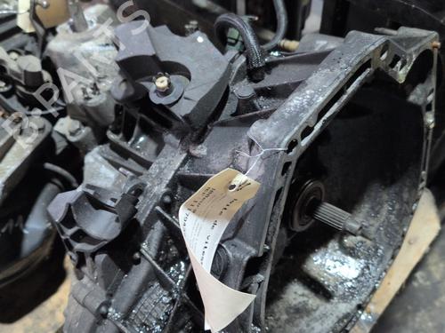 gearbox-renault-laguna-iii-bt01-2007-2008-2009-2010-2011-2012-2013-2014-2015-28724632 main image