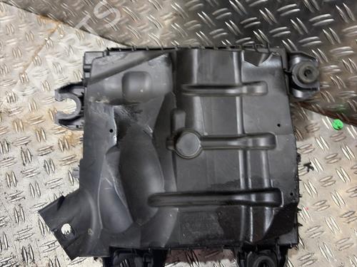 Air filter box RENAULT TRAFIC II Bus (JL) 2.0 dCi 90 (JL00, JL01, JL0H, JL0M, JL0P, JL0S) | BP38923435M87 - Image 2
