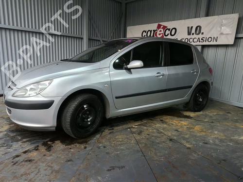 Left taillight PEUGEOT 307 (3A/C) 2.0 16V | BP30970073C34