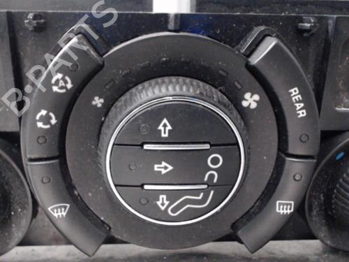 Climate control PEUGEOT 5008 (0U_, 0E_) 2.0 HDi 150 / BlueHDi 150 | BP21299990I5 