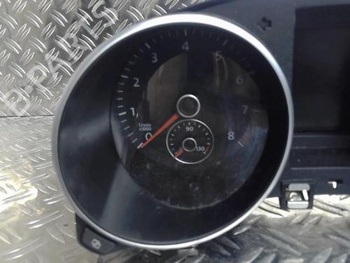 Instrument cluster VW GOLF VI (5K1) 1.2 TSI | BP25261114C47