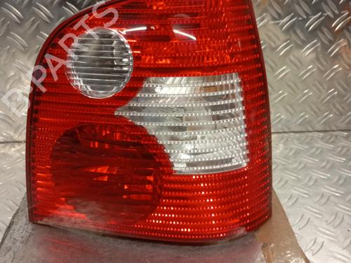 Used Right taillight VW POLO (9N_, 9A_) 1.2 (54 hp) 24331464