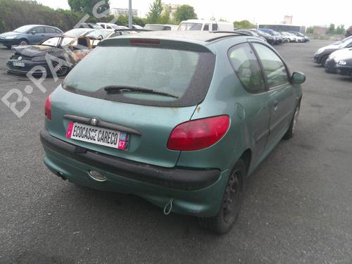 Left headlight PEUGEOT 206 Hatchback (2A/C) 2.0 HDI 90 | BP22215511C28 
