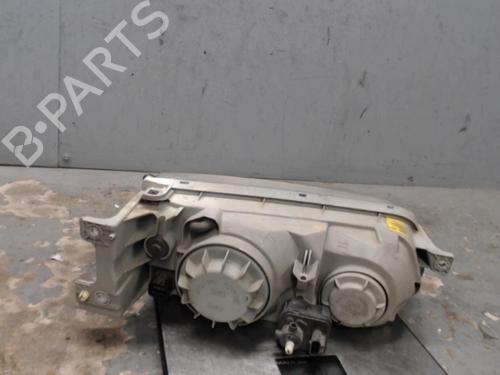 Used Left headlight HYUNDAI H-1 / STAREX Bus (A1) 2.5 CRDi (140 hp) 21367776