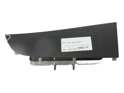 passenger-airbag-dacia-sandero-ii-2012-36087582 main image