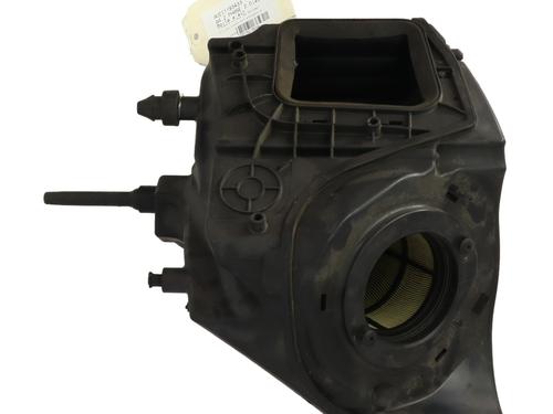 Used Air filter box AUDI A4 B7 (8EC) 2.0 TDI 16V (140 hp) 21367044