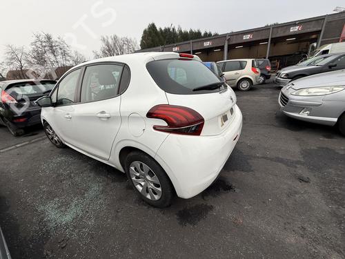 Climate control PEUGEOT 208 I (CA_, CC_) 1.2 VTi 68 / PureTech 68 | BP21682423I5 