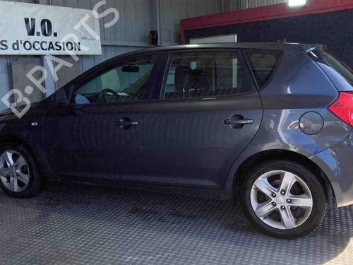 Front left seatbelt KIA CEE'D Hatchback (ED) 1.6 CRDi 90 | BP36652558I26 - Image 9