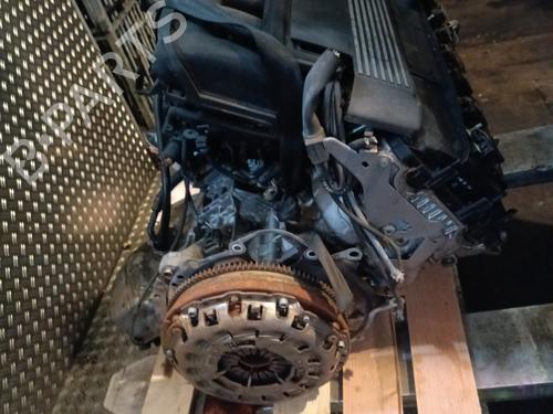 Motor für BMW 5 (E60) 520 i (170 hp) 21300675