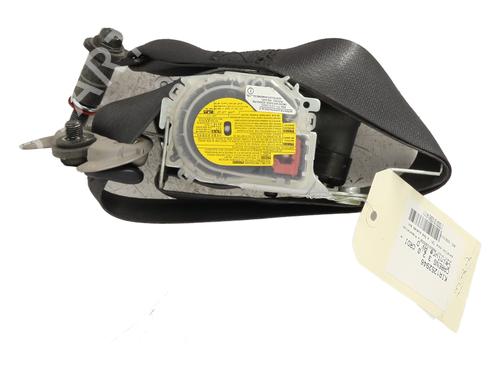 front-right-seatbelt-kia-carens-iii-mpv-un-2006-2007-2008-2009-2010-2011-2012-2013-27593209 main image