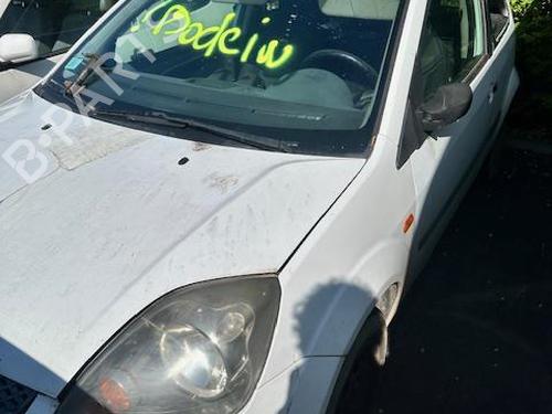 Left headlight FORD FIESTA V (JH_, JD_) 1.4 TDCi | BP21311705C28 