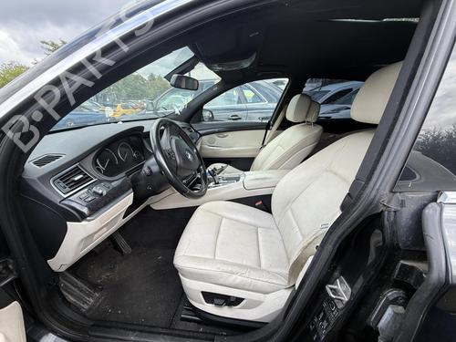 Right front fog light BMW 5 Gran Turismo (F07) 520 d | BP30105740C31