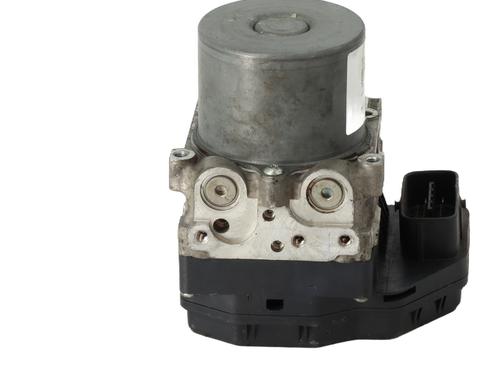 Used ABS pump TOYOTA RAV 4 III (_A3_) 2.2 D 4WD (ALA30_, ALA30R) (150 hp) 22628651