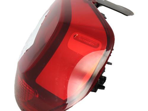 Used Right taillight Right taillight CITROËN C3 III (SX) 1.2 THP 110 (SXHNPS, SXHNZT, SXHNZ6) (110 hp) 29709584 29709584
