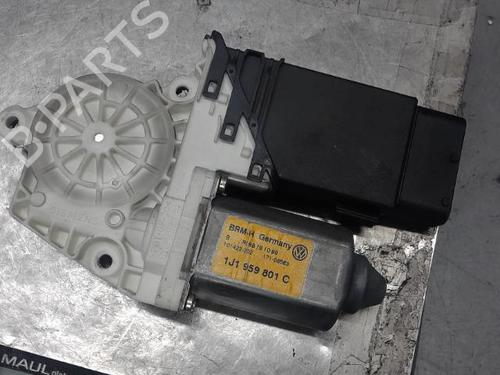 Used Left front window motor VW GOLF IV (1J1) 1.9 SDI (68 hp) 22388133