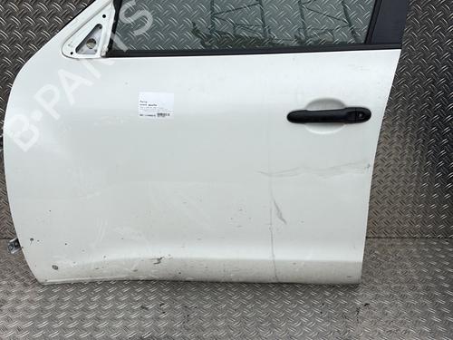 Used Left front door NISSAN JUKE (F15) 1.6 (117 hp) 29878521