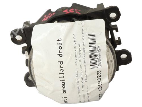 right-front-fog-light-renault-clio-iv-bh_-2012-2013-2014-2015-2016-2017-2018-2019-2020-2021-33928238 main image