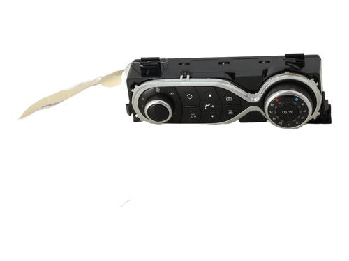 Used Climate control RENAULT TWINGO III (BCM_, BCA_) 0.9 TCe 95 (92 hp) 30939301