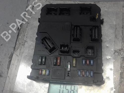 Used Fuse box PEUGEOT 206 SW (2E/K) 1.4 (75 hp) 21879469