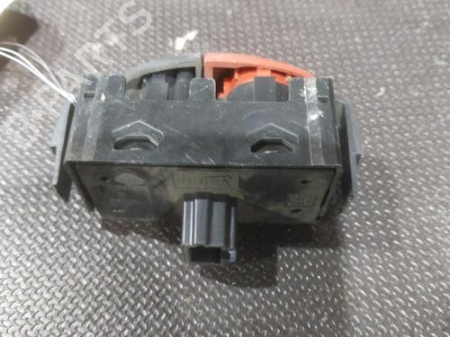 Advarselskontakt RENAULT MASTER III Van (FV) 2.3 dCi 135 FWD (FV0N, FV08, FV06, FV00, FV1S) | BP34507760I22 - Image 3