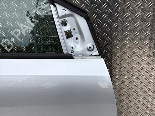 Drzwi przednie prawe VW POLO V (6R1, 6C1) 1.2 TSI 16V | BP29974083C3