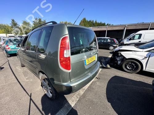 Right taillight SKODA ROOMSTER (5J7) 1.9 TDI | BP21309397C35 