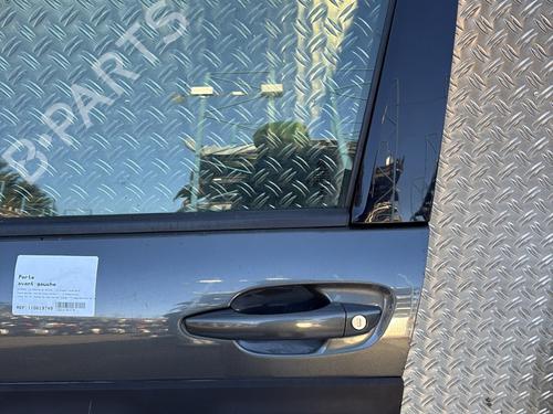 left-front-door-citroen-c4-cactus-2014-31169521 main image