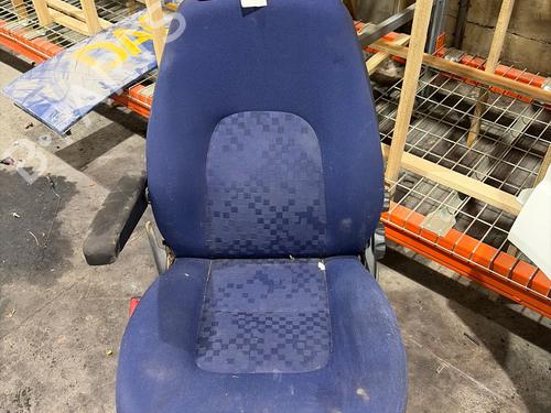 Left front seat PEUGEOT BOXER Van (244) 2.8 HDi | BP39172697C15 - Image 3