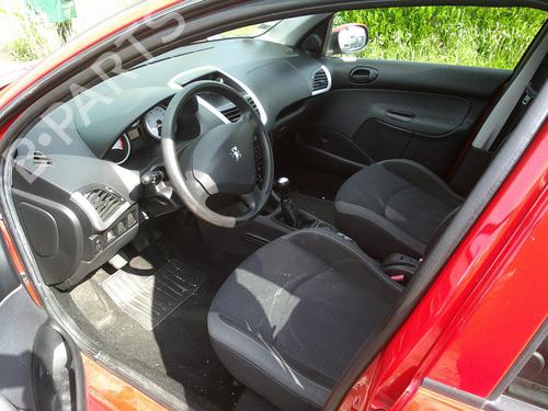 Left mirror PEUGEOT 206+ (2L_, 2M_) 1.4 HDi eco 70 | BP21298202C26