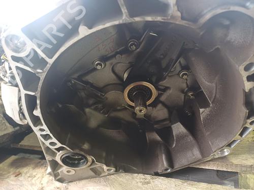 Used Gearbox Gearbox DACIA SANDERO II TCe 90 (B8M1, B8MA, B8AC) (90 hp) 39064228 39064228