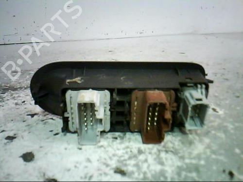Left front window switch RENAULT SCÉNIC II (JM0/1_) 1.5 dCi (JM0F) | BP21310648I27 