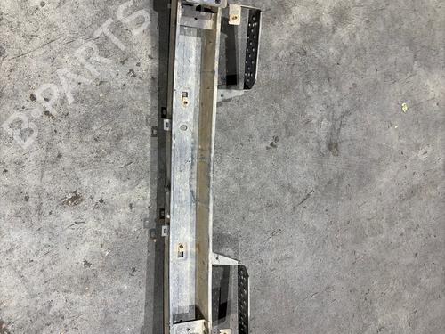 Used Front bumper reinforcement Front bumper reinforcement FORD TRANSIT Van (FA_ _) 2.2 TDCi (85 hp) 40247970 40247970