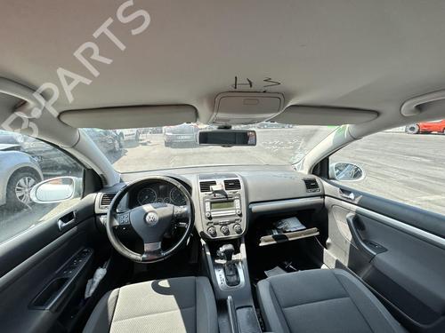 Front windshield wiper arm VW GOLF V (1K1) 1.9 TDI | BP21320817C143 