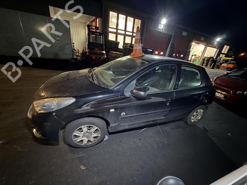 Left front fog light PEUGEOT 206+ (2L_, 2M_) 1.4 i | BP31660132C30 - Image 18