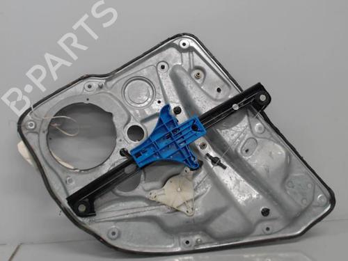 Left rear window motor VW GOLF IV (1J1) 1.4 16V | BP21366937E23 