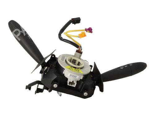 Used Steering column stalk Steering column stalk FIAT 500 (312_) 1.3 D Multijet (312AXB1A) (75 hp) 30115022 30115022